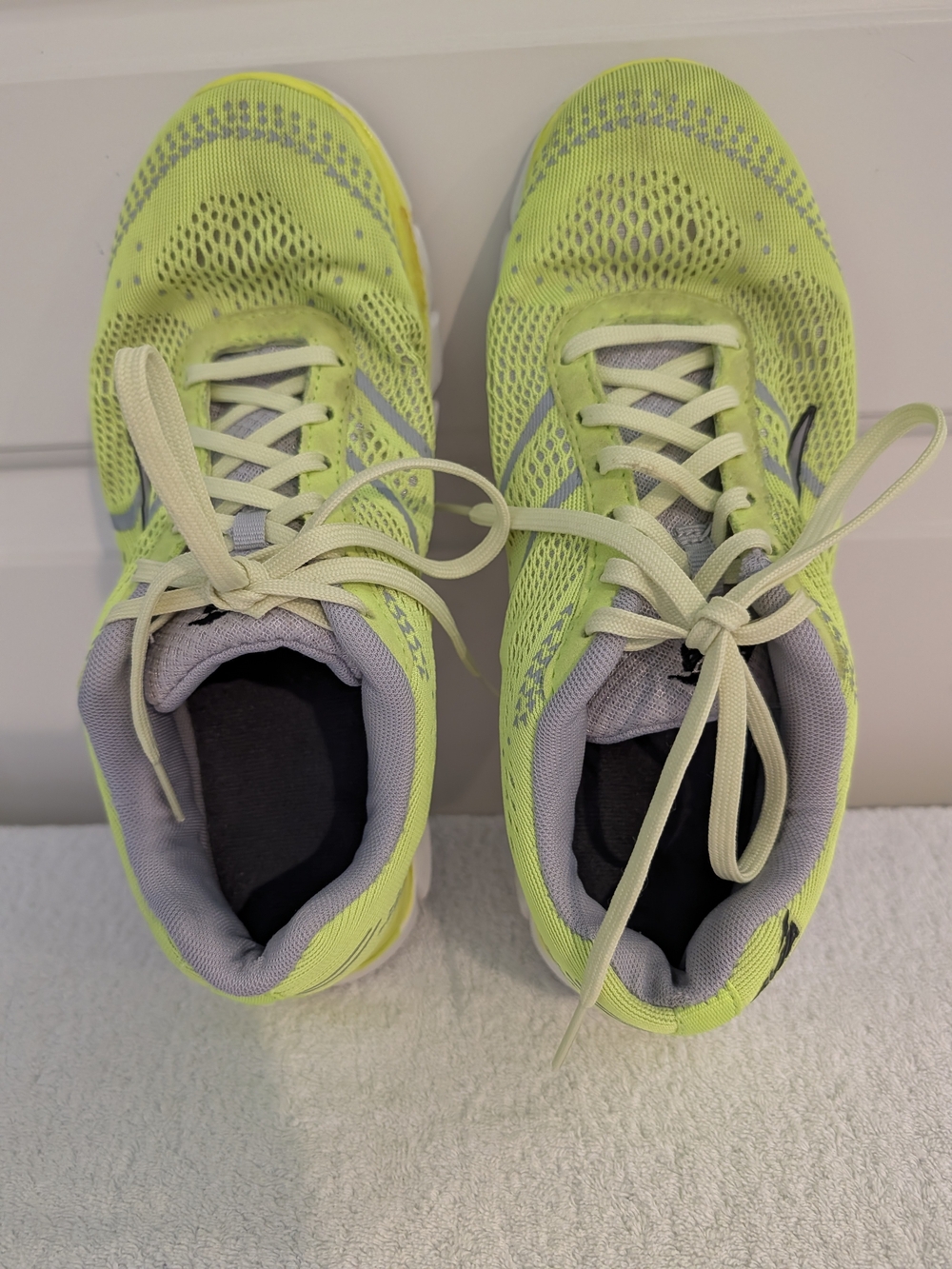 Avia Women's Neon Yellow Mesh Athletic Sneakers